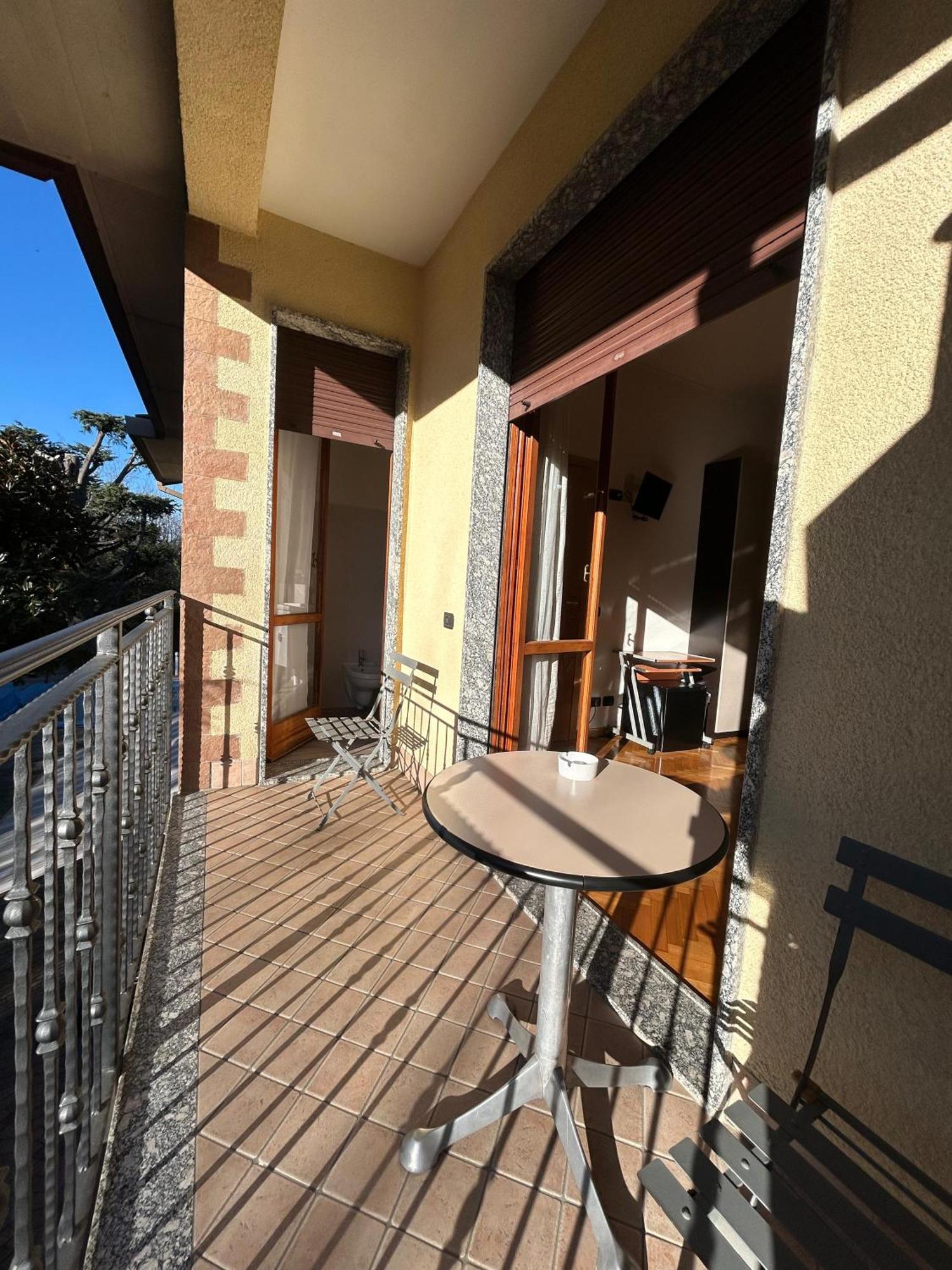 B&B Southitaly Busto Arsizio Exterior photo