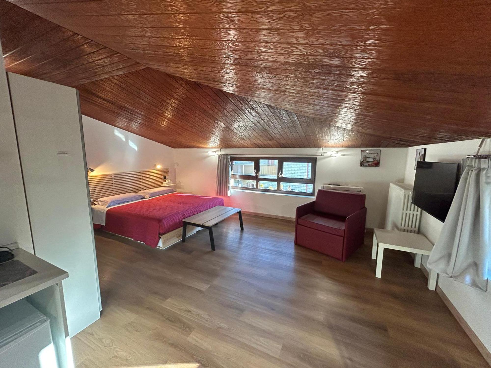 B&B Southitaly Busto Arsizio Exterior photo