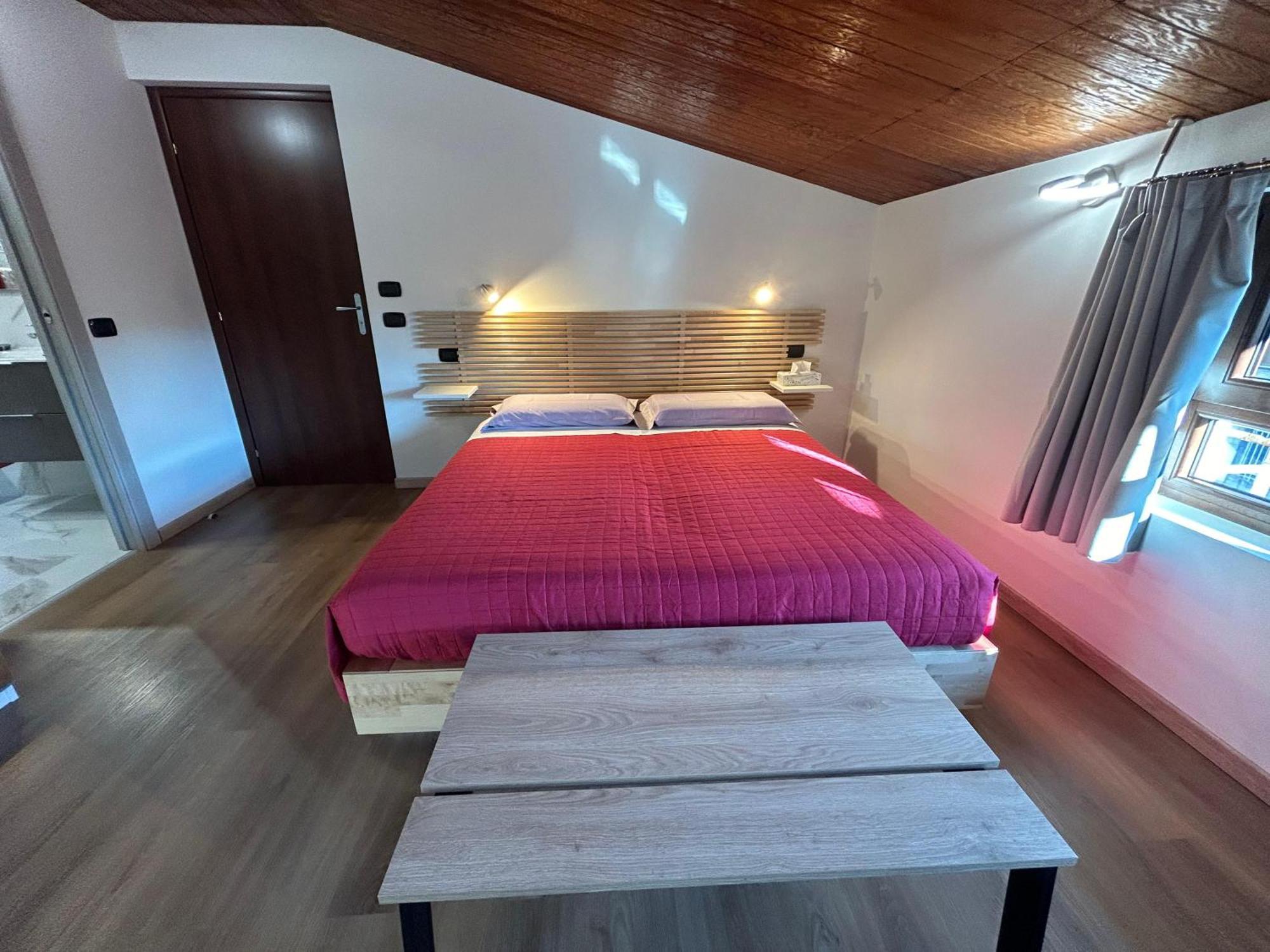 B&B Southitaly Busto Arsizio Exterior photo