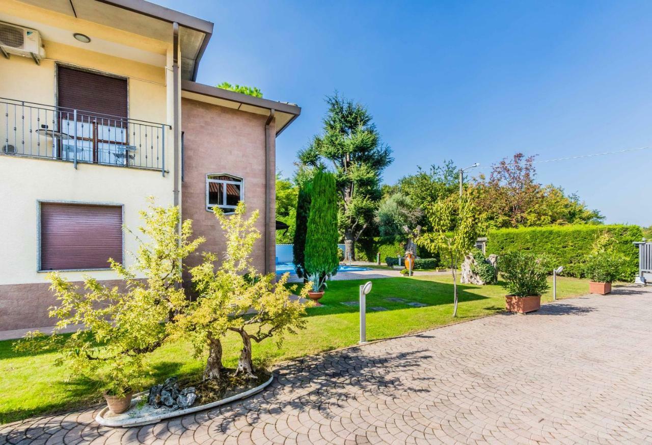 B&B Southitaly Busto Arsizio Exterior photo
