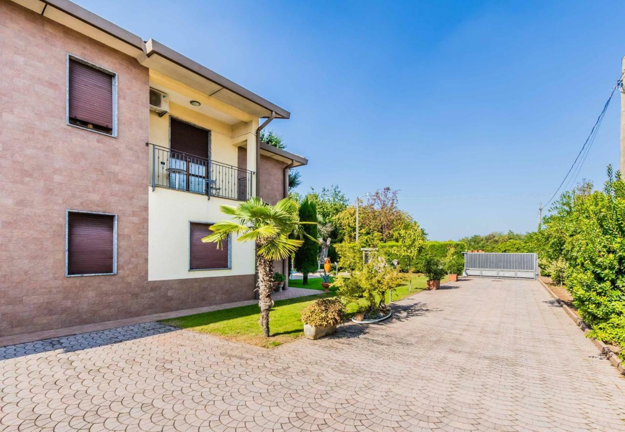 B&B Southitaly Busto Arsizio Exterior photo