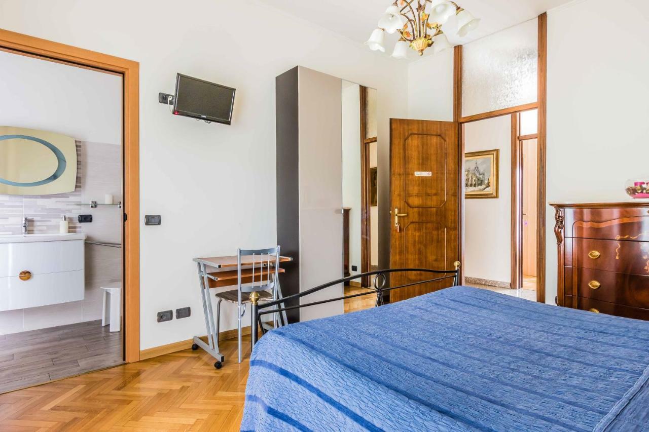 B&B Southitaly Busto Arsizio Exterior photo